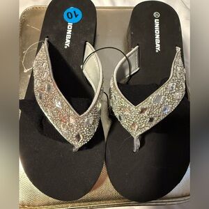 UNIONBAY Black & Silver Glitter Sandals 10
Rhinestone NWT